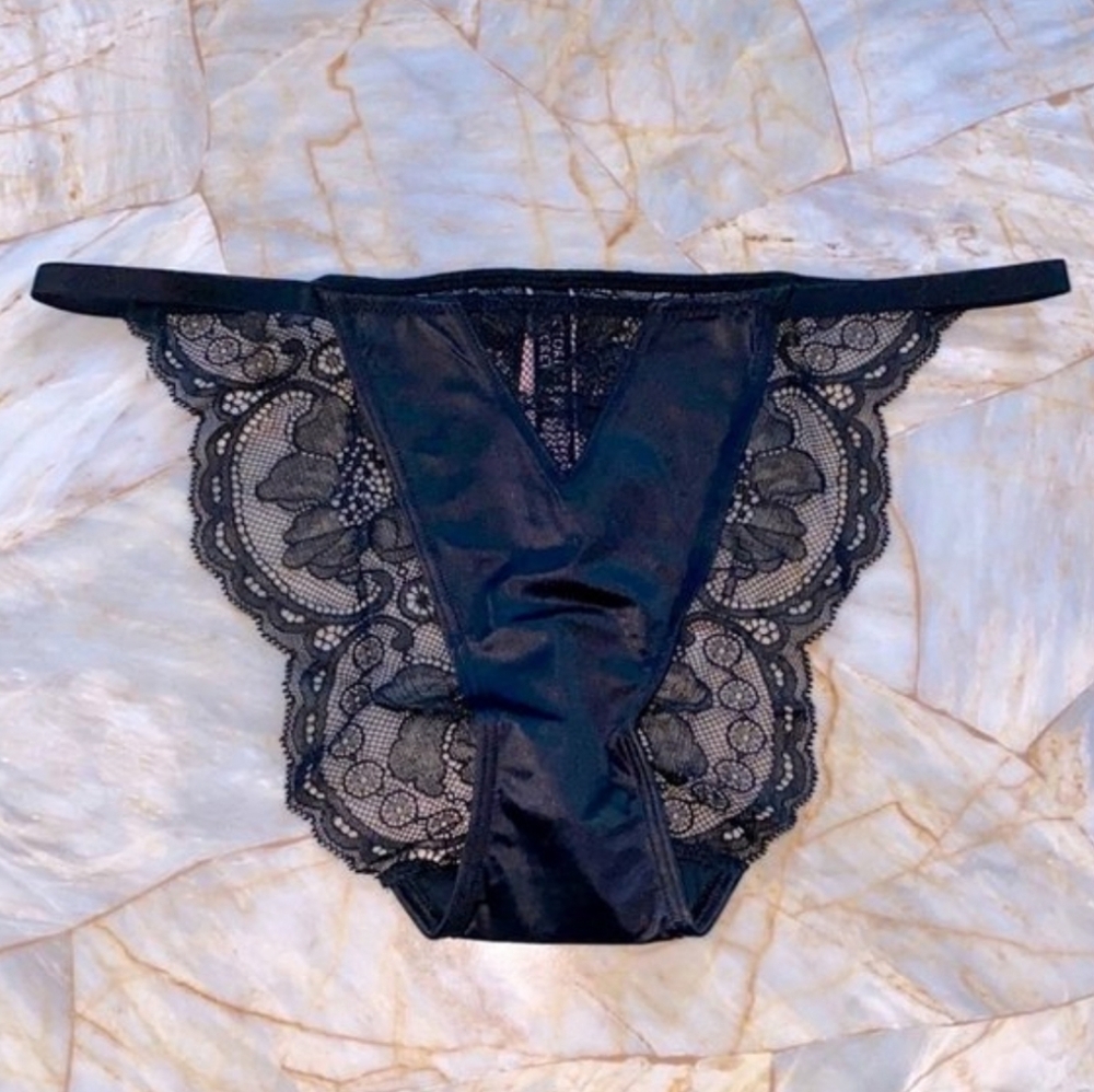 Victoria's Secret Very Sexy Black Satin Lace V-Front String Cheeky New With Tag - Picture 3 of 12